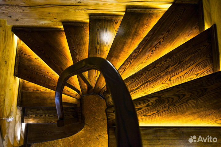 Умная подсветка лестницы