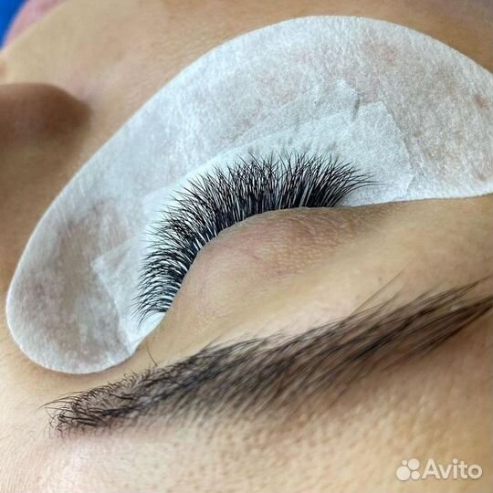 Наращивание ресниц на дому