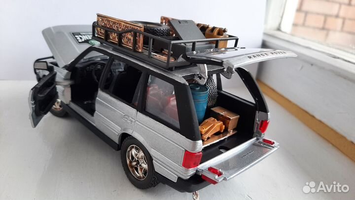 Range rover Safari (1994) 1:24 Bburago
