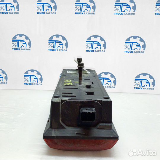 Фонарь задний, R Mercedes-Benz