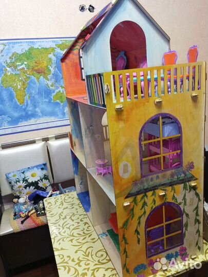 Домик кукольный