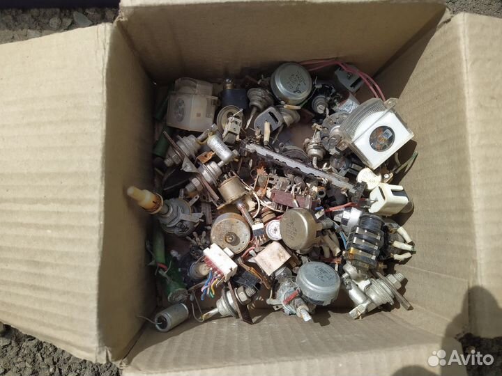 Радиодетали и платы СССР