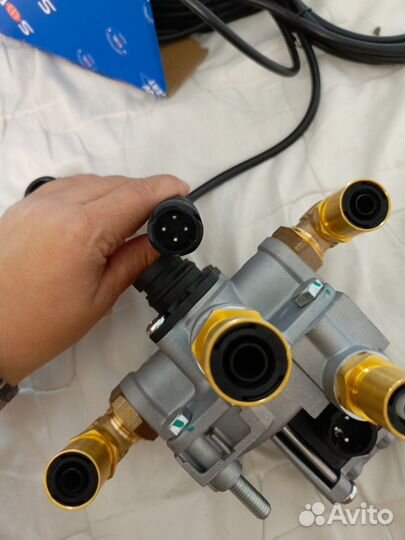 Ускорительный клапан на прицеп