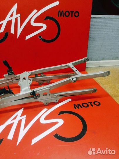 Задний подрамник Kawasaki ZX-6R 01-02