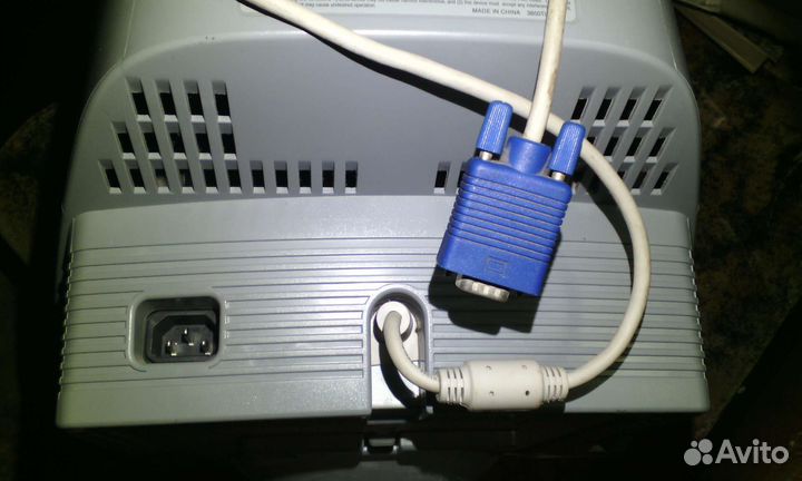 Монитор LG 17