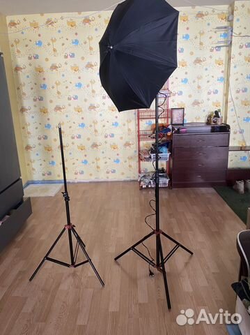 Студийный импульсный свет