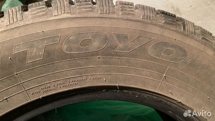 Toyo Observe G3-Ice 235/65 R17