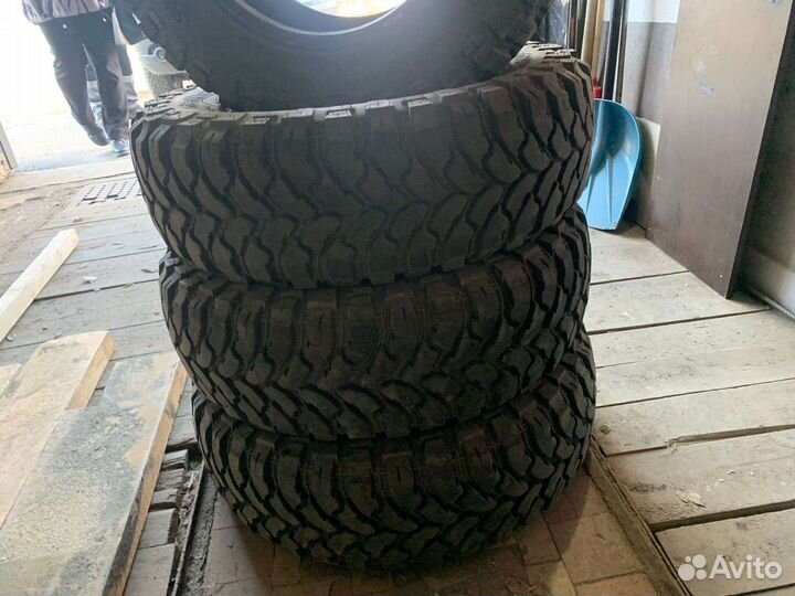 Bontyre Stalker M/T 215/75 R15