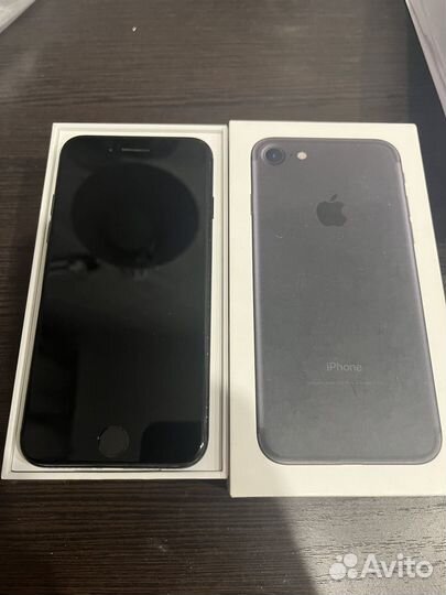 iPhone 7, 256 ГБ
