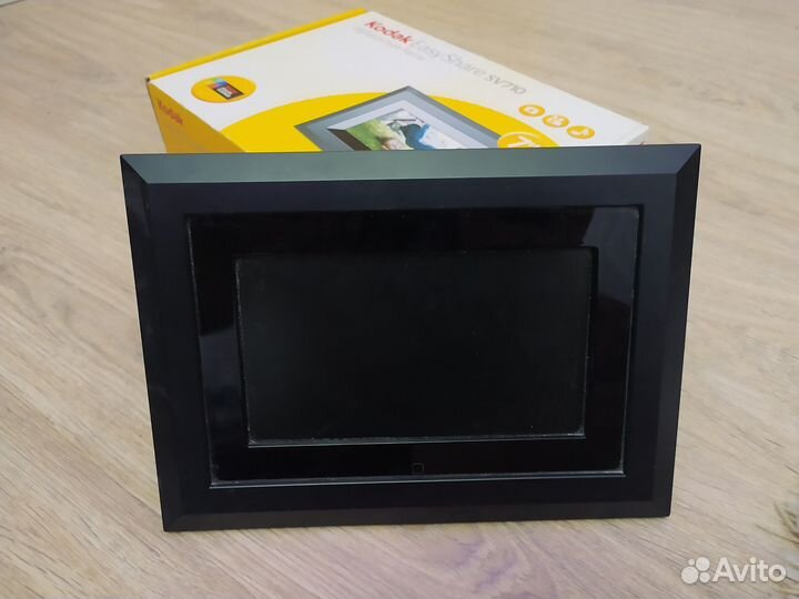 Фоторамка Kodak EasyShare SV710