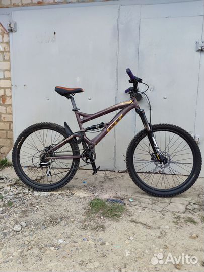 Двухподвесный велосипед GT Forсe