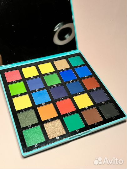 Большая палетка теней новая