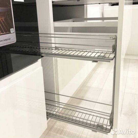 П образная кухня на заказ. Производство Омск