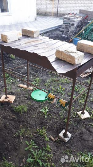 Мангал. Ширина 50см. длина 115см. высота 85см