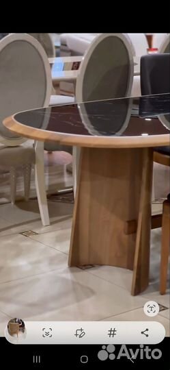 Столы и стулья
