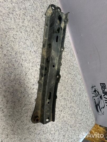 Балка продольная под двс правая Toyota Corolla