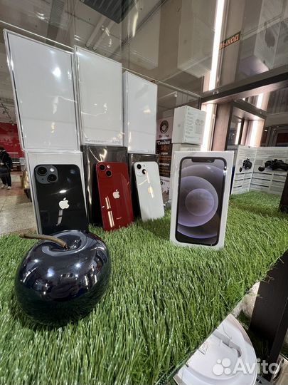 iPhone 12, 128 ГБ