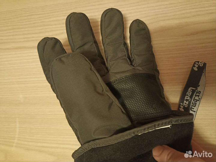 Шлем горнолыжный, маска, перчатки