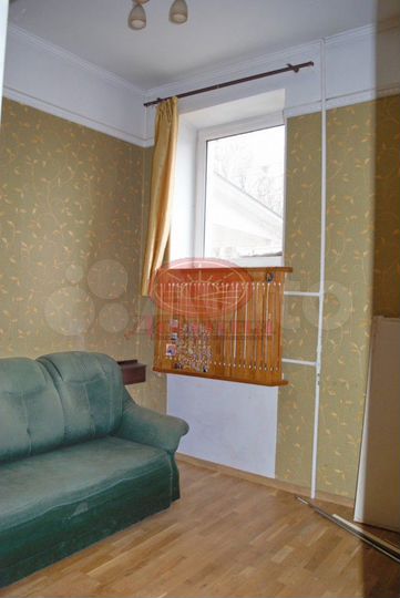 4-к. квартира, 95 м², 1/5 эт.