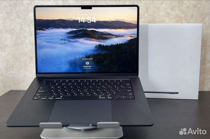 Apple MacBook air 15 m2 2023 8 512 гб