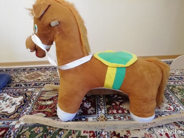 Качалка лошадь