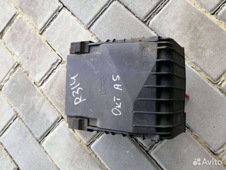 Блок Предохранителей Октавия А5 Рестайл 1K0937125D