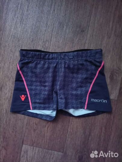 Шорты спортивные женские