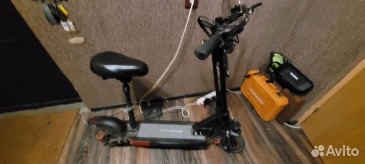 Электросамокат kugoo m4 pro 13,5 Ah