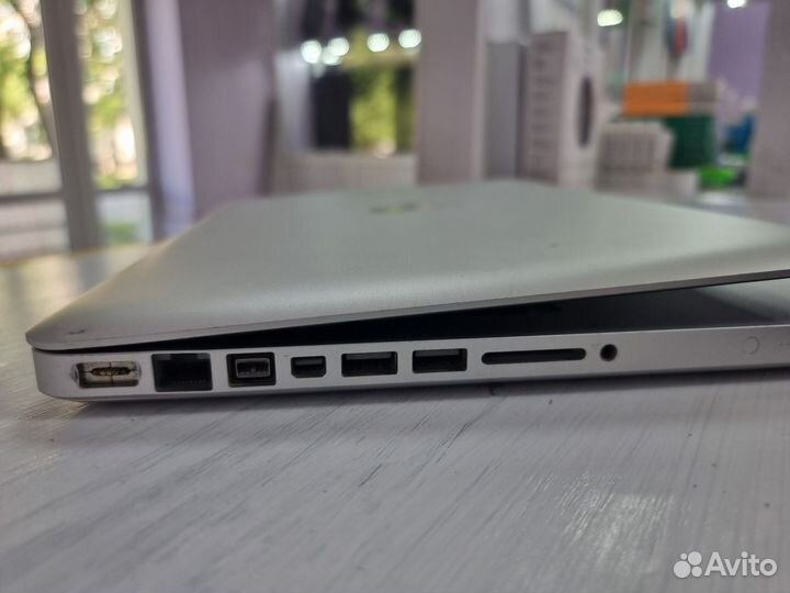 Apple MacBook Pro 13 2010