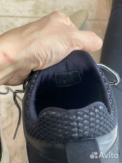 Кроссовки Louis Vuitton