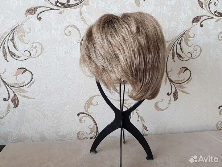 Парик натуральный