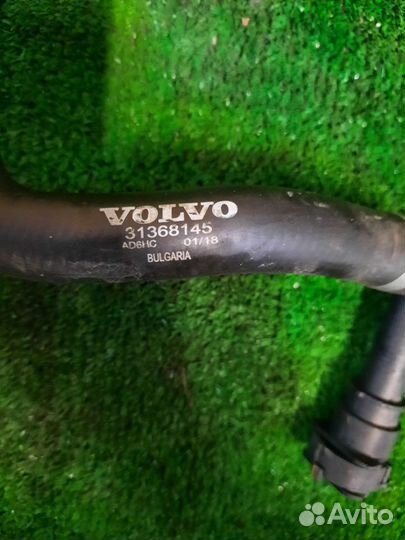 Volvo XC90 T35 2015- шланг охлаждения 31368145
