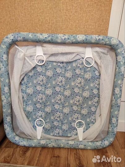 Манеж квадратный