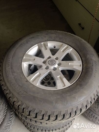 Bridgestone Blizzak Spike-01 16/70 R16