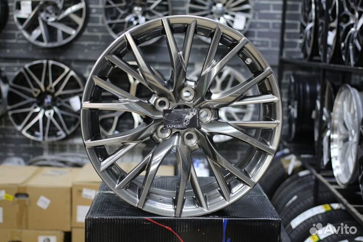 Новые литые диски R18 5x114.3