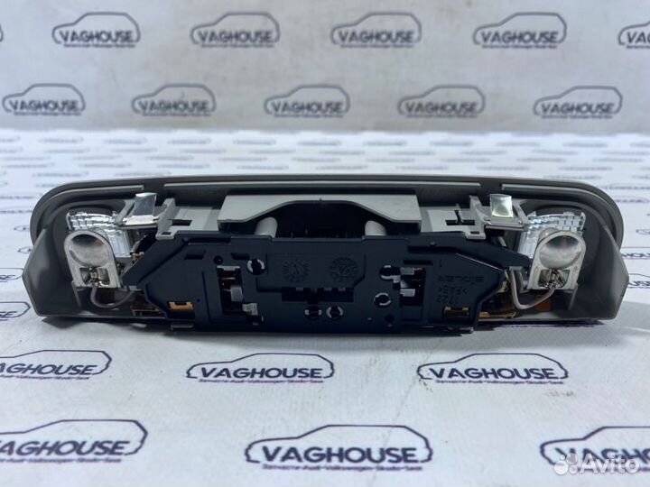 Плафон салона Audi Audi A3 Sportback 8P 1.6 BSE