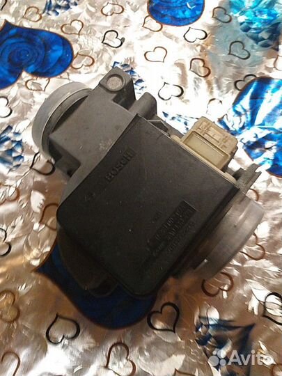 Расходомер воздуха audi A6 1994-1997