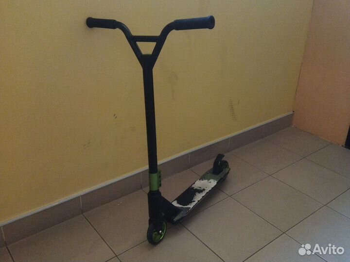 Трюковой самокат