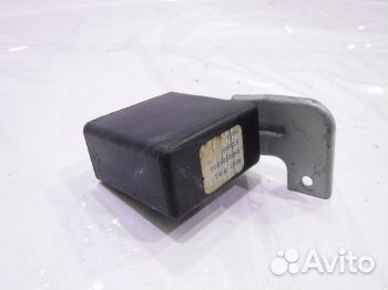 Блок управления центральным замком 88035SA010