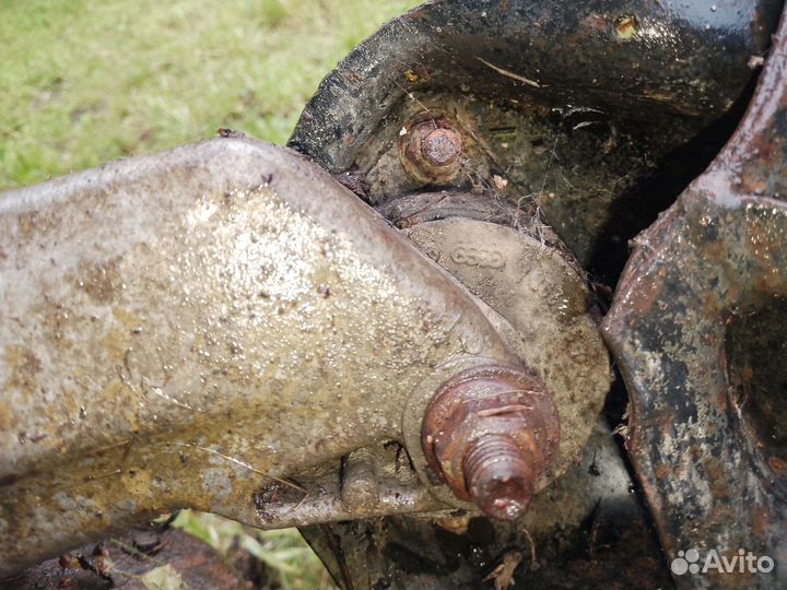 Задний редуктор audi 80