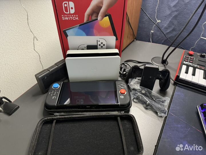 Nintendo switch oled 64 gb + Zelda
