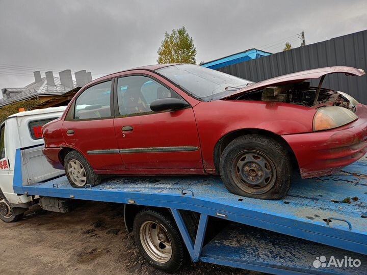 Разбор на запчасти Chevrolet Metro