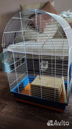 Клетка для попугая большая