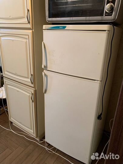 Холодильник б/у