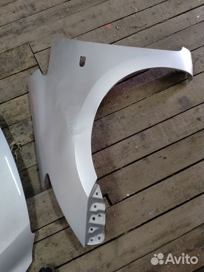 Капот на Toyota caldina