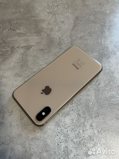 iPhone Xs, 256 ГБ