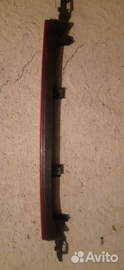 Отражатель крышки багажника nissan sunny