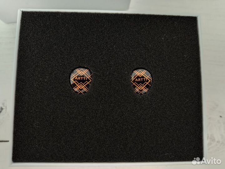 Наушники artti R2