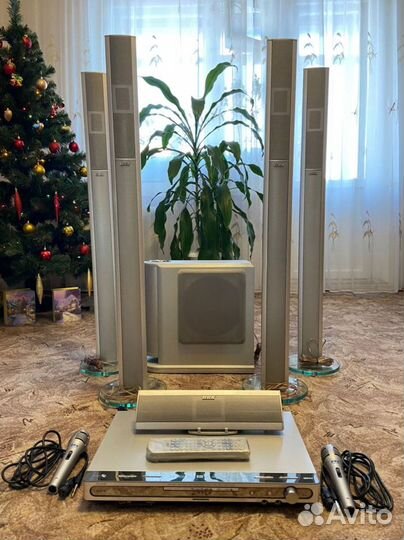 Домашний DVD-театр DK1070S