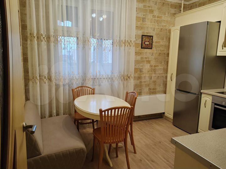 2-к. квартира, 57,4 м², 7/25 эт.